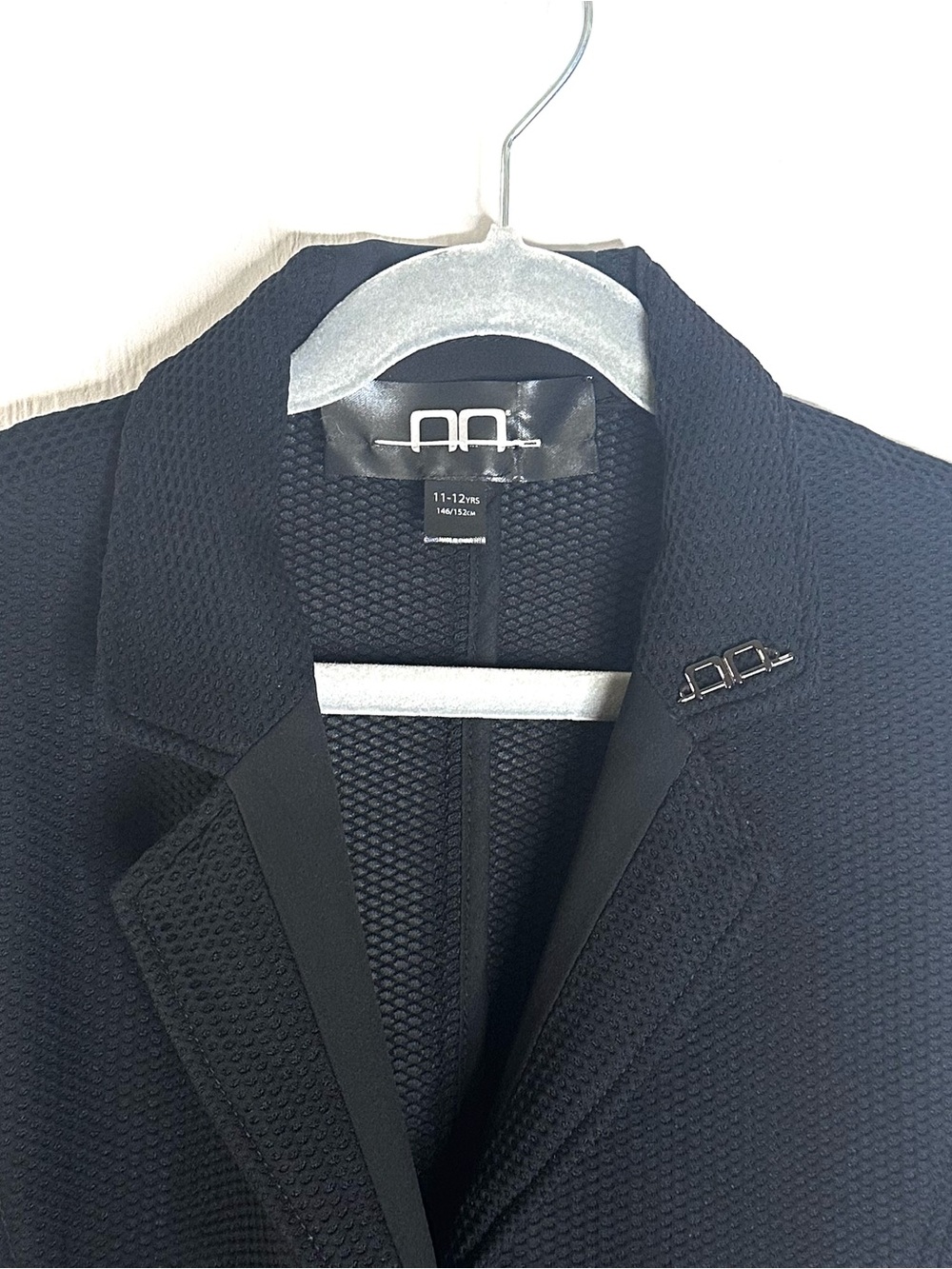 Alessandro Albanese MotionLite Show Jacket 11-12yrs (Missing Top Button) - Picture 4 of 8